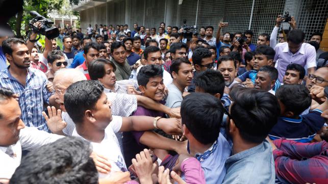 Quota movement leaders assaulted at DU