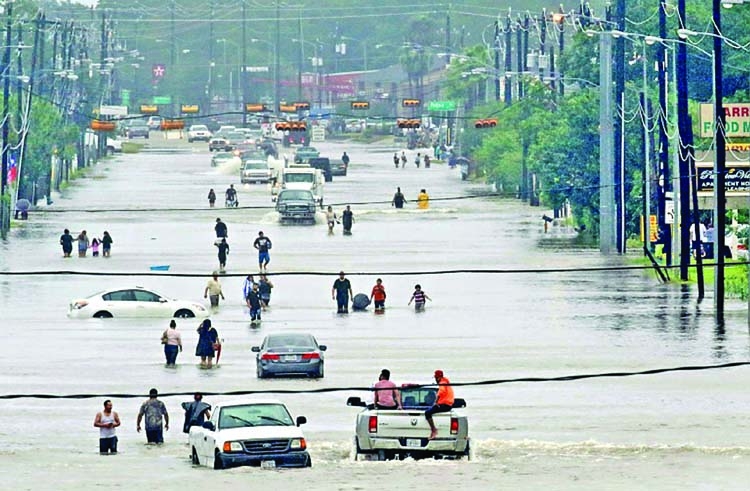 Charity urges aid for sinking cities