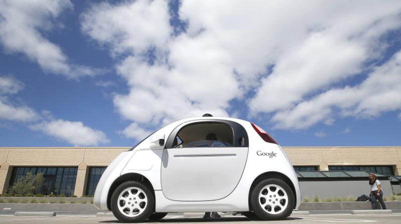 Self-driving car industry needs standards and security: executives