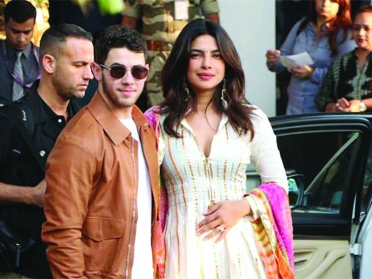 Priyanka, Nick set to marry in royal style