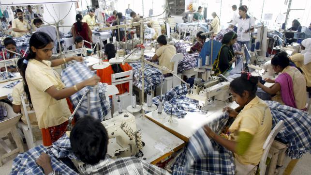 Garment workers urge H&M to deliver fair living wage