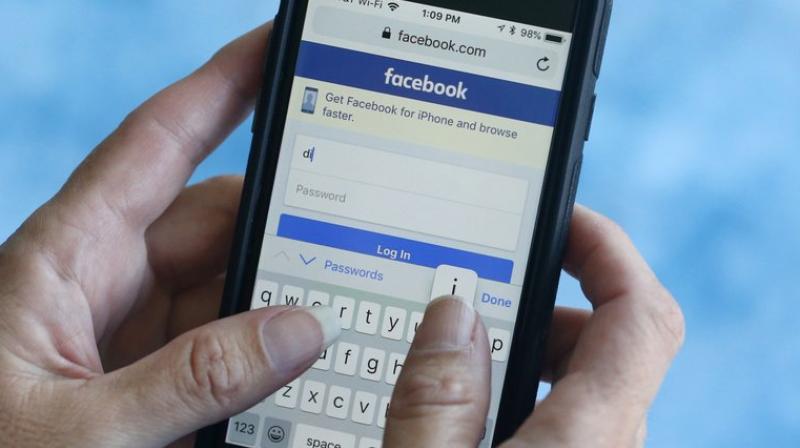 Fear of bias allegations: Facebook drops feature for political discussions