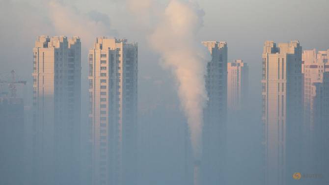 Beijing, Hebei cut smog emissions 12% in 2018