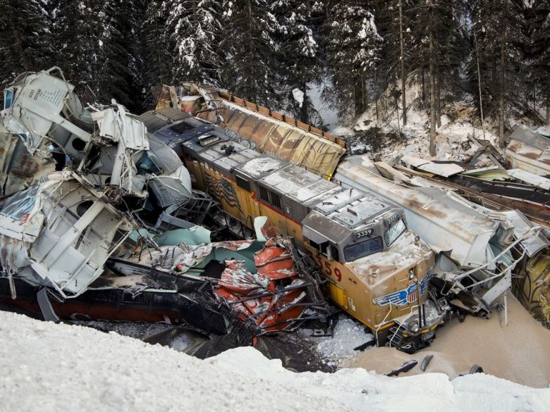 Canadian train 'began to move on its own' before fatal derailment