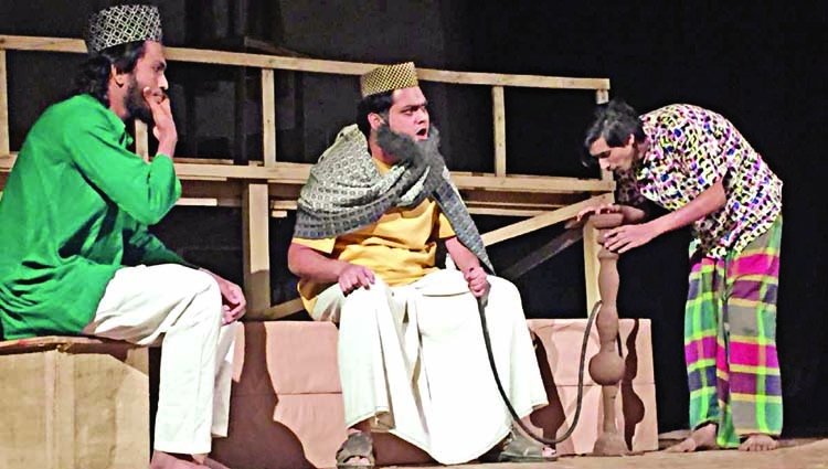 'Chilekothar Sepai' staged at JU