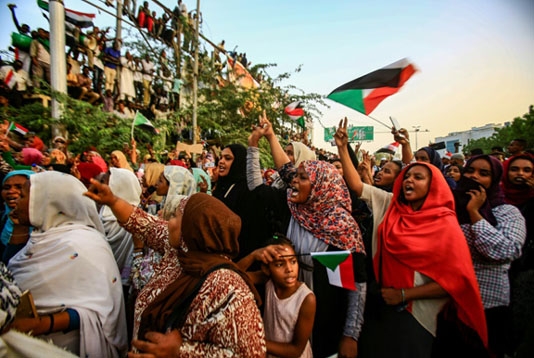 Khartoum erupts with joy as Bashir successor steps down