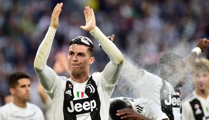Juventus win eighth consecutive Serie A title
