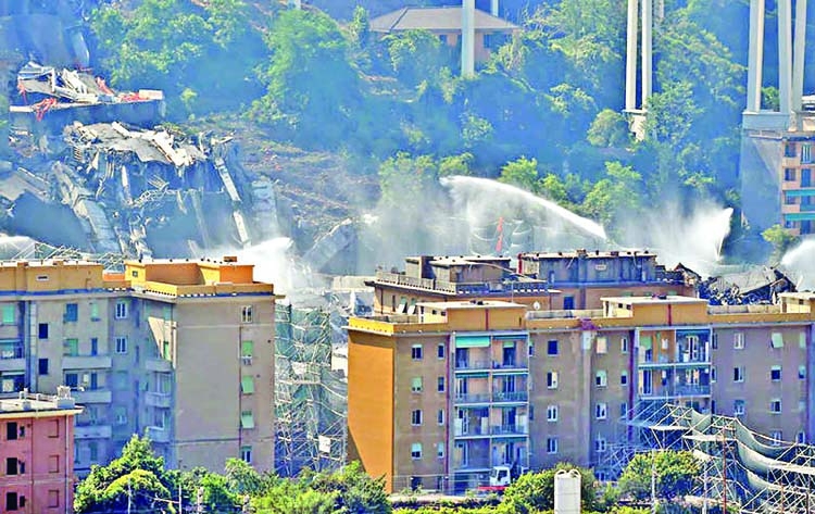 Genoa blasts away remnants  of tragic motorway bridge