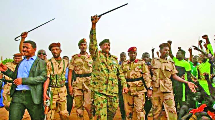 Sudan security forces 'carry out raid'