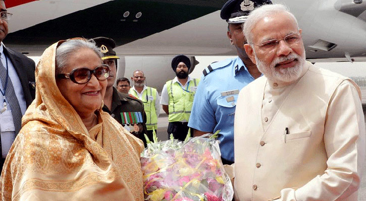 Modi invites Hasina to visit India