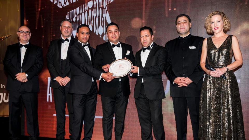 Platinum Lounge at Sylhet wins International Curry Life Award