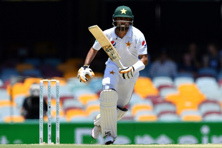 Azam leads the resistance but Australia on top at lunch