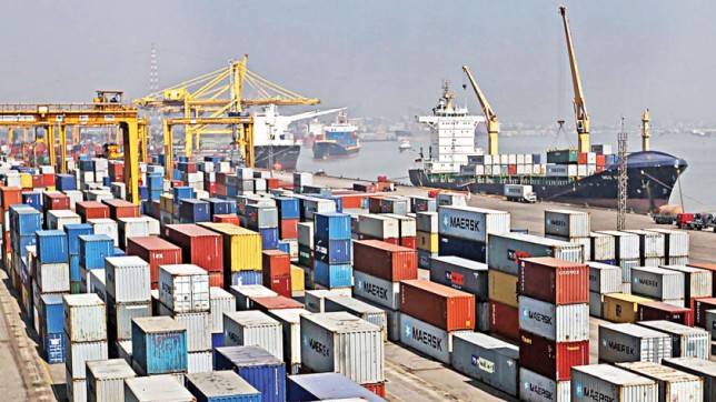 Cargo handling at Ctg port's outer anchorage halted