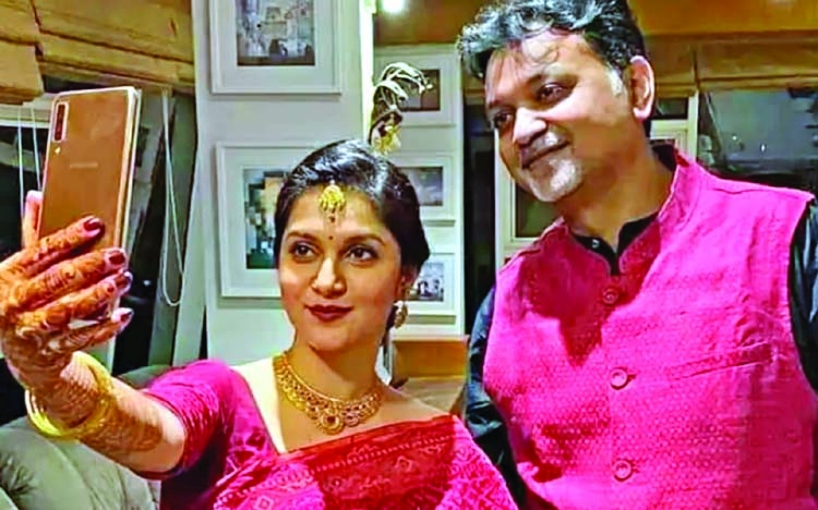 Mithila, Srijit tie the knot