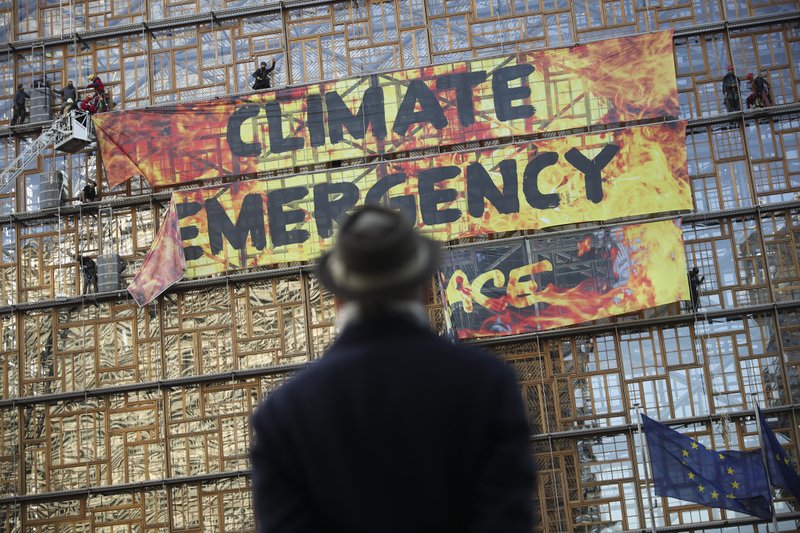 EU leaders break stalemate over climate target