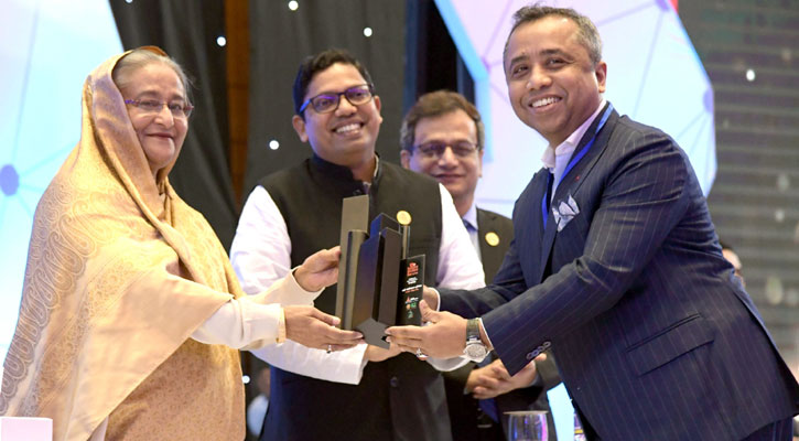 Mohiuddin Monem crowned ‘Best Exporter of the Year’