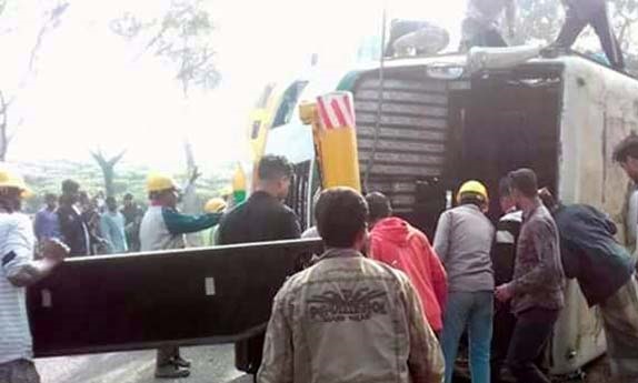 3 killed as bus overturns in Habiganj