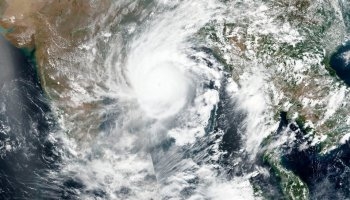 'Once-in-a-decade' storm going to western Australia