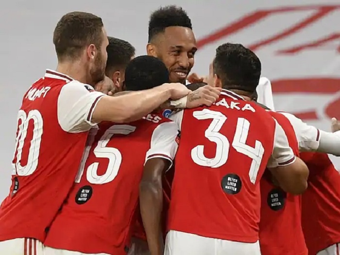 Aubameyang stuns City as Arsenal reach record 21st FA Cup final