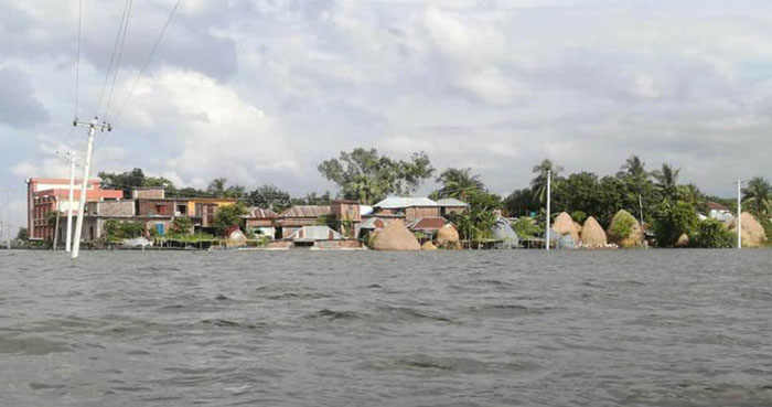 Waters found in 17 rivers flowing above danger levels, 22 drowned, 6.15 lakh marooned