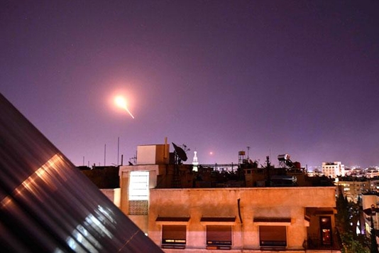 Israeli missile strike kills 5 fighters on Syria: monitor