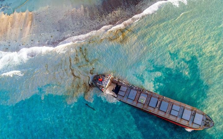 Mauritius oil spill disaster: Ship commences to break apart
