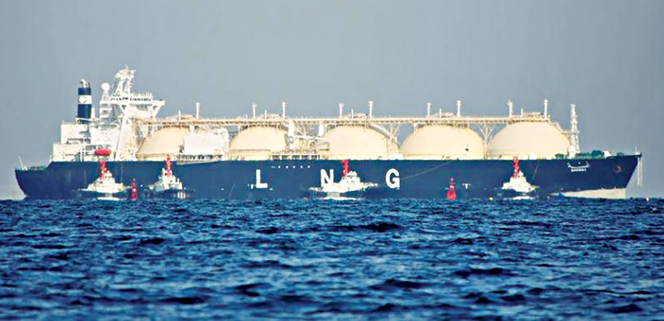 Govt to get LNG from spot market for the very first time