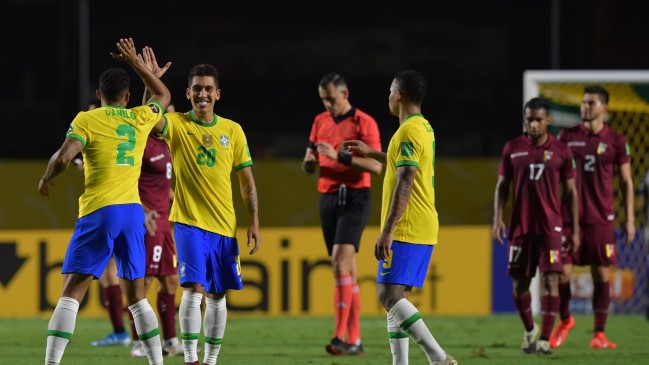 Brazil beat Venezuela in WC qualifier to go top