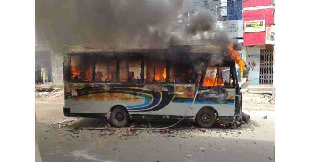 AL ‘involved’ in torching buses, alleges BNP