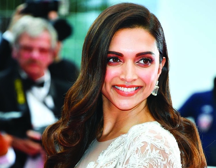 Deepika joins SRK as an agent in 'Pathan'