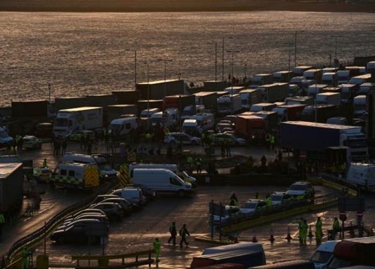 EU transport boss criticises France found on UK truck delays