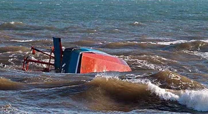 Four killed as trawler capsizes in Saint Martins