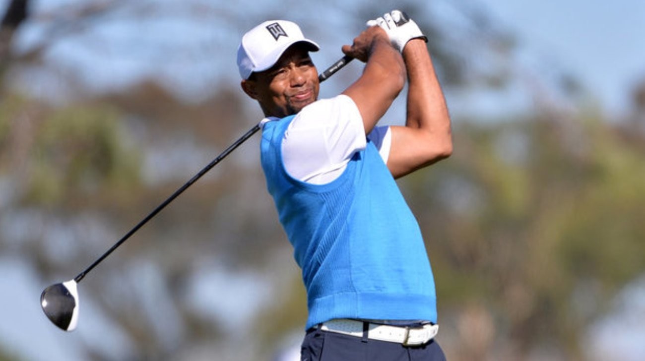 Tiger Woods badly hurt in motor vehicle accident, expected to survive