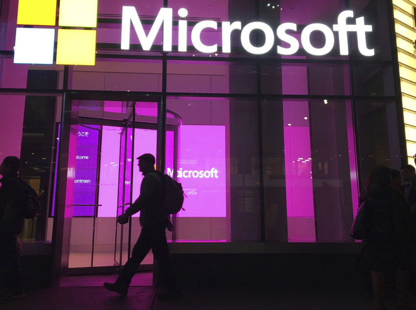 Microsoft server hack has victims hustling to stop intruders