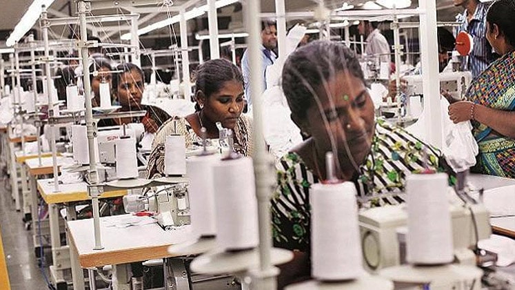 Apparel exports rise! Cotton yarn and cloth exports witness slide