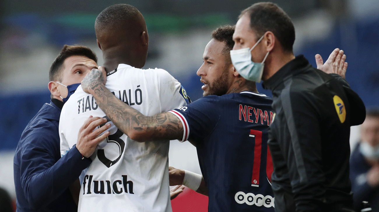 Neymar sent off as PSG lose to Lille