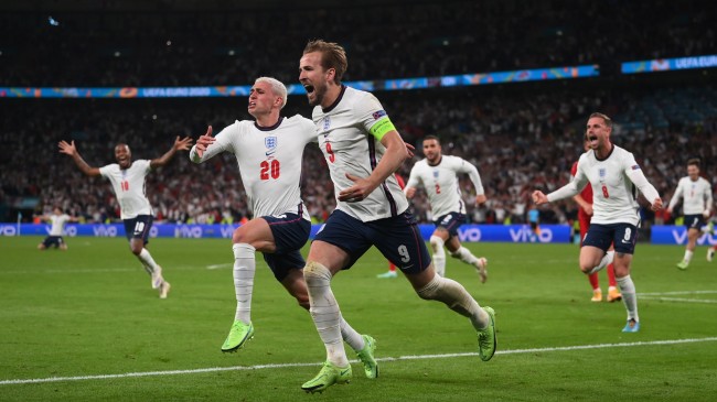 Kane's extra-time goal sends England to Euro final