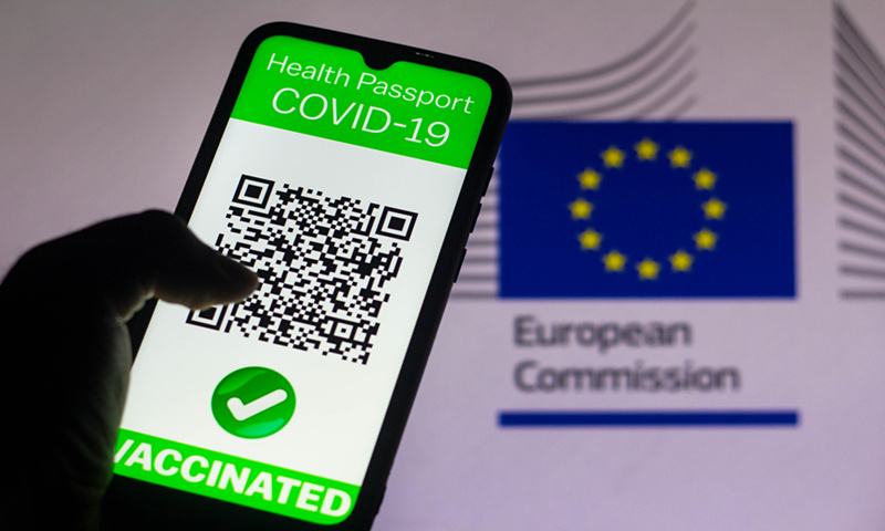 Smartphone app enables users to keep COVID-19 vaccination records