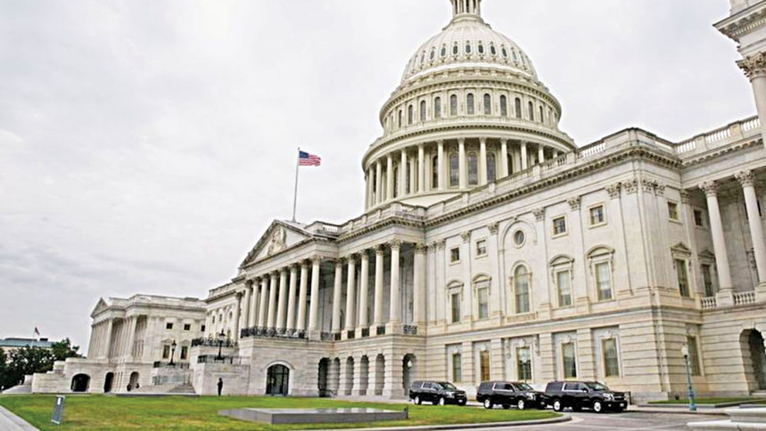 US senators unveil $1tr infrastructure bill