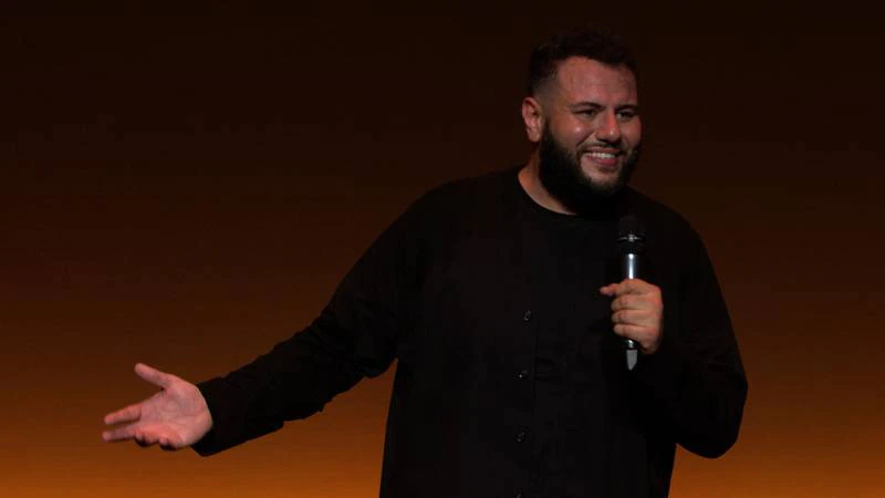 Comedian Mo Amer signs two-project deal with Netflix including a show with Ramy Youssef