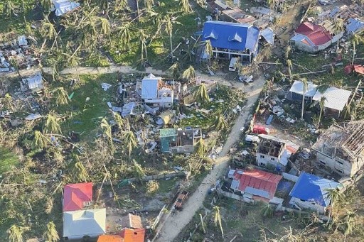 Death toll from Philippines typhoon passes 20
