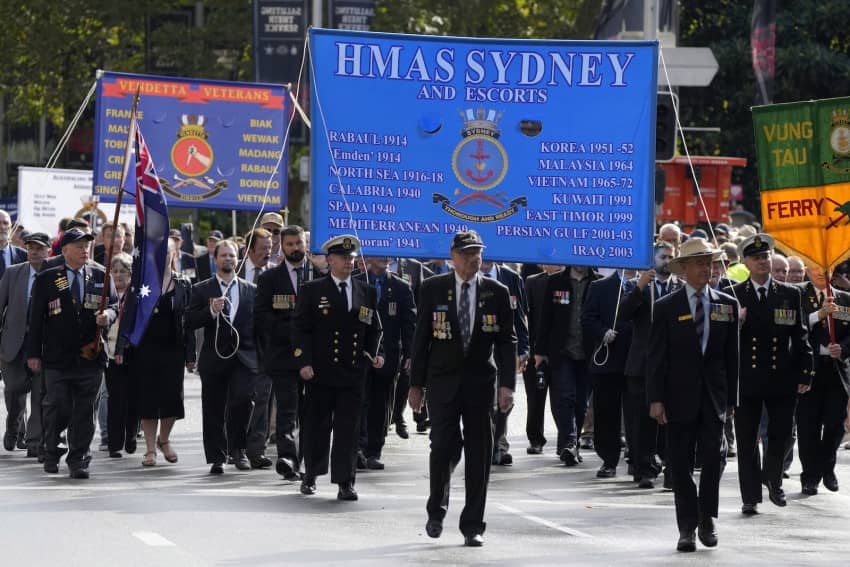 Australia commemorates war dead with few COVID restrictions