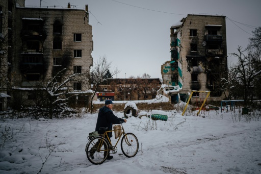 Russia hits Ukraine grid in latest fatal barrage