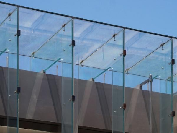 A Structural and Aesthetical Application in Glass Facades