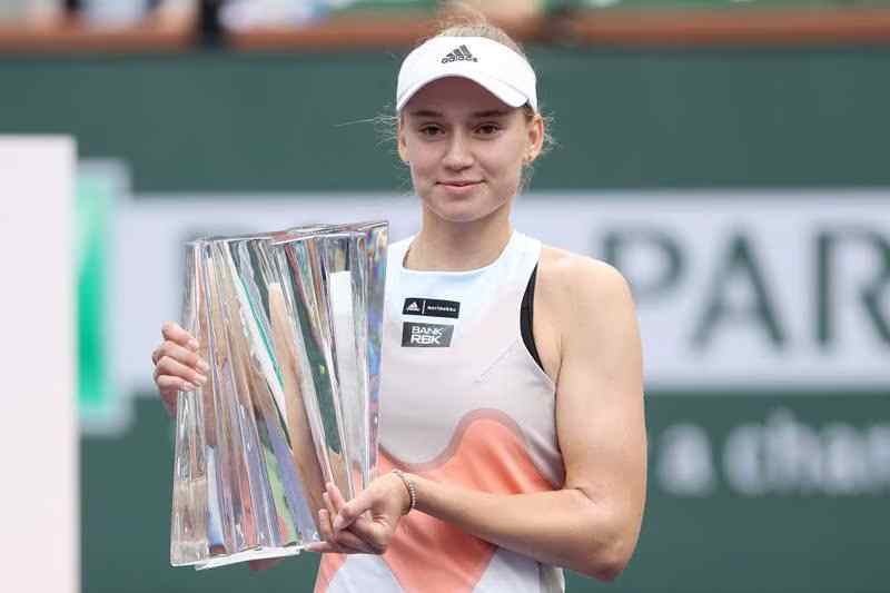 Elena Rybakina beats Aryna Sabalenka in 'rollercoaster' final to win Indian Wells title