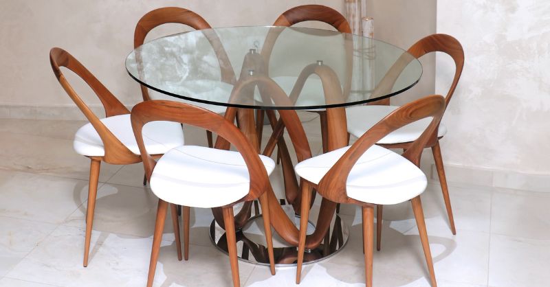 Modern Glass Furniture: The Trendy Elegance Revolutionizing Home Decor