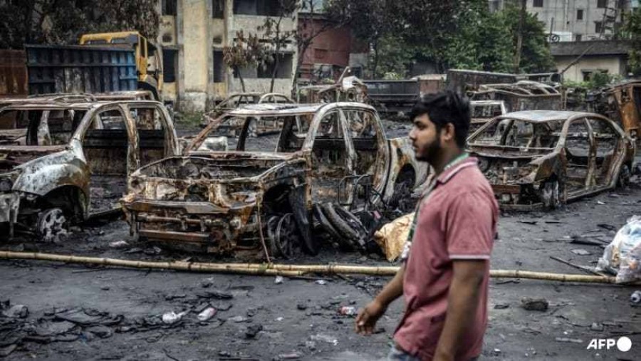 Police Back on Bangladesh Capital's Streets as Strike Ends