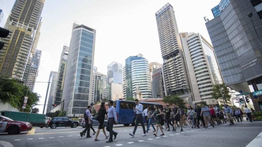 Singapore core inflation up for second straight month