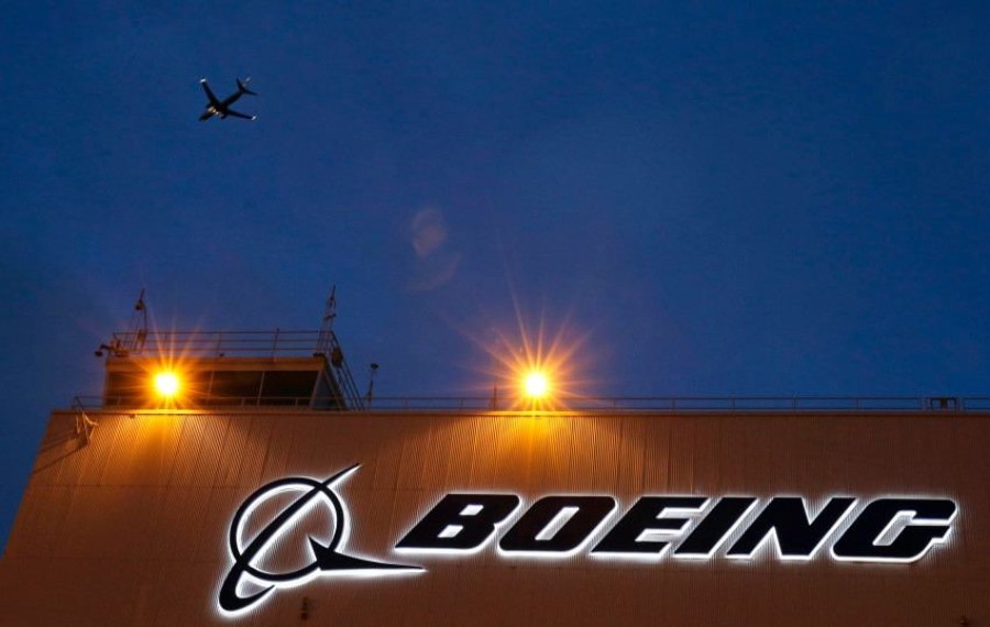 US Wants Boeing to Plead Guilty to Fraud Over Fatal Crashes, Lawyers Say