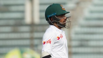 Horror for batsmen after bowlers excell